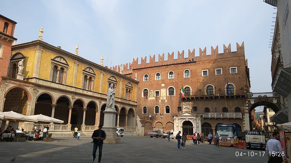 22279965_1668381883227394_4316838685475540598_n