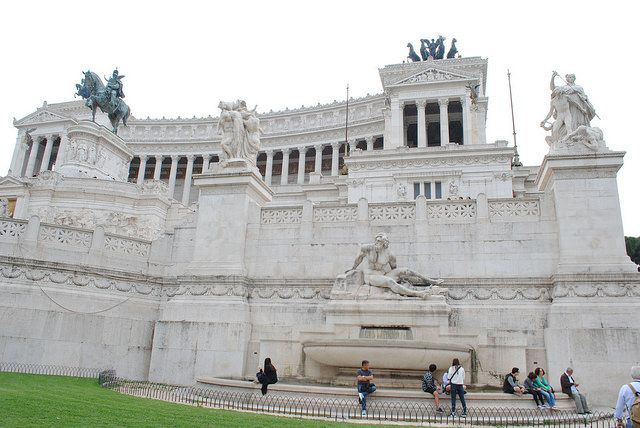 24218016608_04e5b55f0f_z