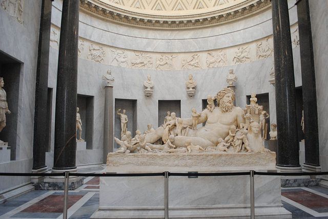 26294773449_a79e61b701_z